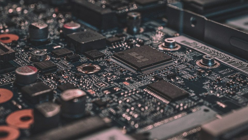 تقييم كروزو قبل الاكتتاب العام: ما يجب على المستثمرين فهمه حول السعر مقابل الضجيج